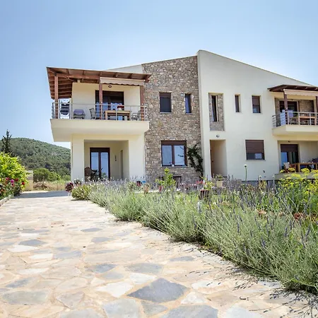 House Rytha 3 아파트