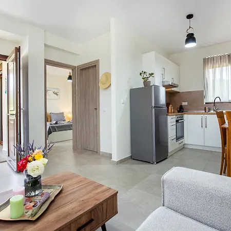 Apartment House Rytha 3