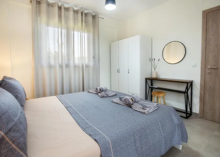 House Rytha 3 Apartment *